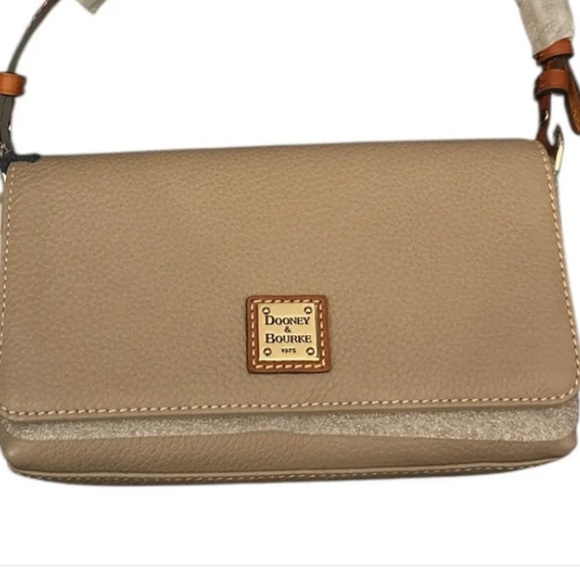 Dooney & Bourke Pebble Grain Becca Crossbody Taupe shoulder bag new NWT gold - Picture 2 of 16